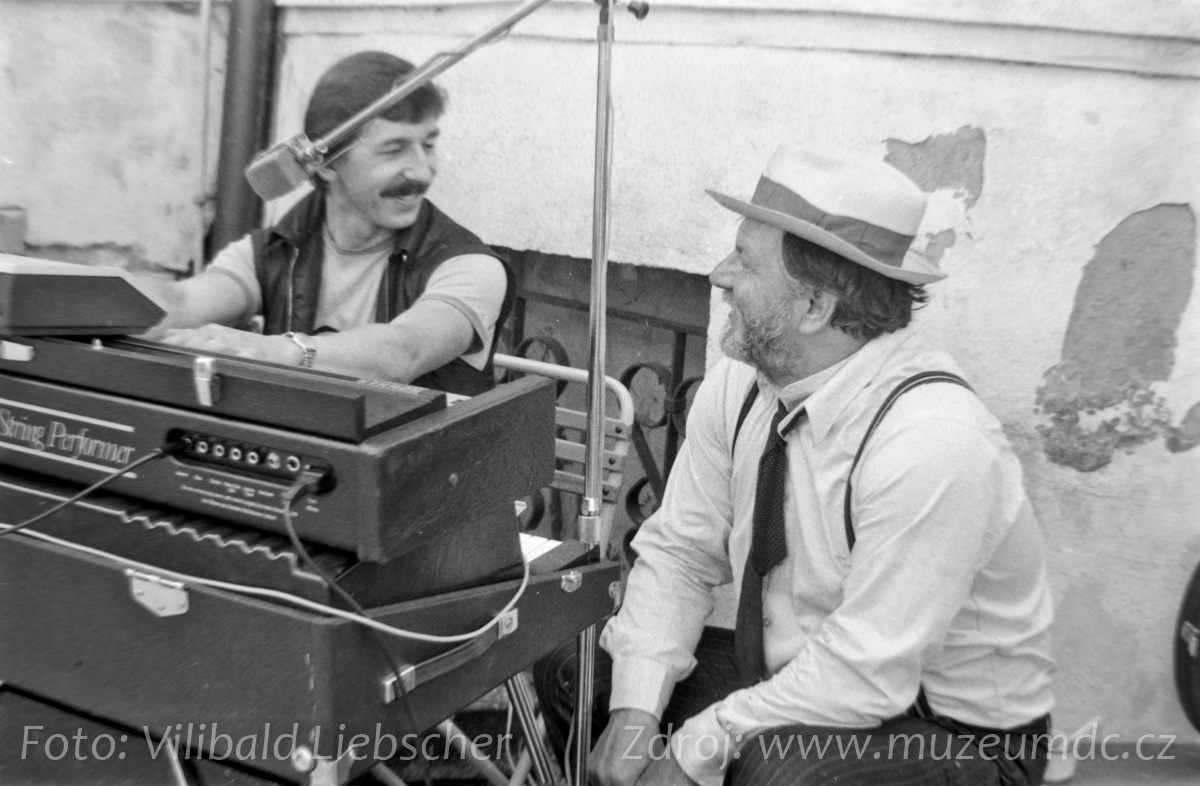 Natáčení filmu Láska s vůní pryskyřice na Pastýřské stěně, Děčín, 1984