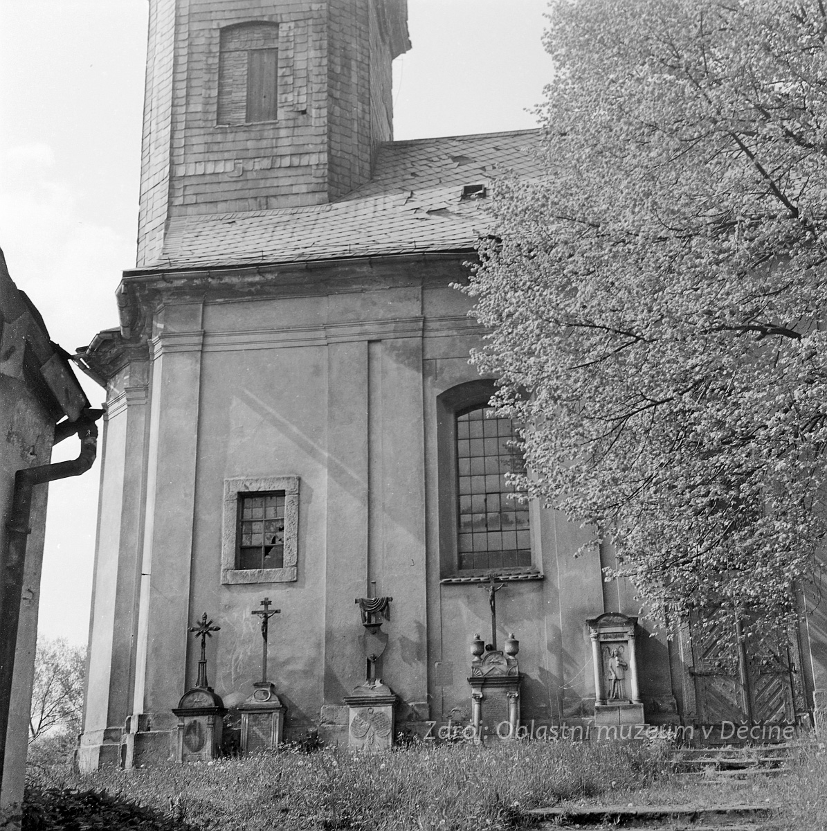 Kerhartice, kostel sv. Máří Magdalény